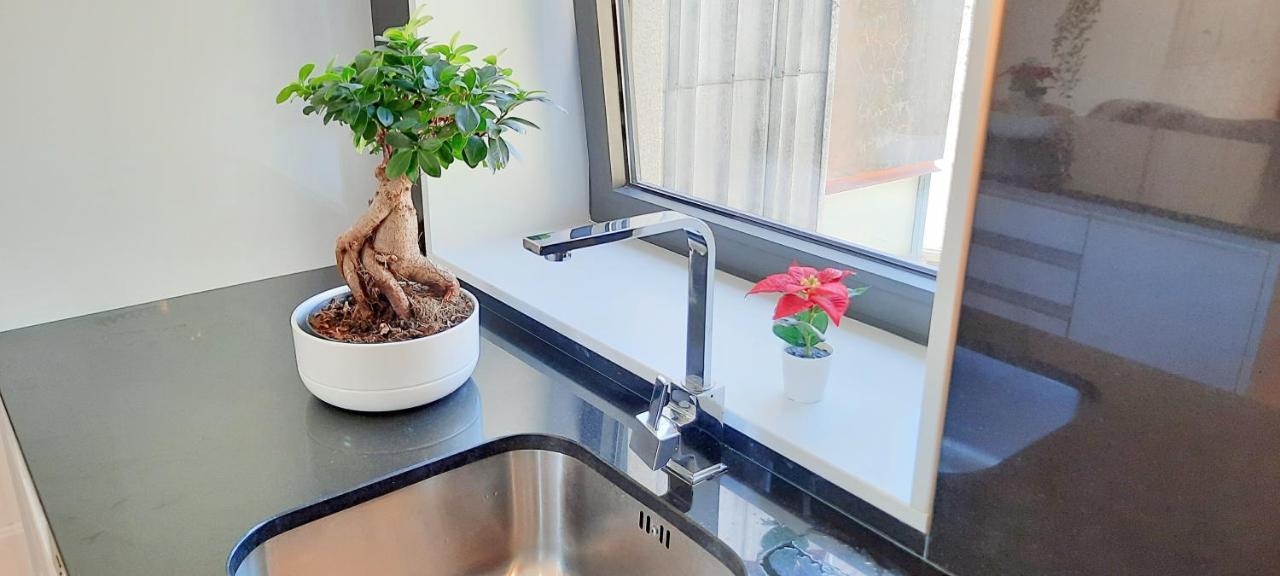 A Window To Porto St. Helena Apartment ภายนอก รูปภาพ